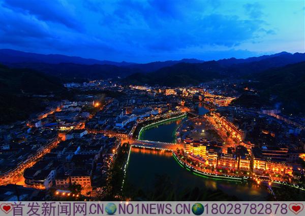 最美小城夜景.jpg